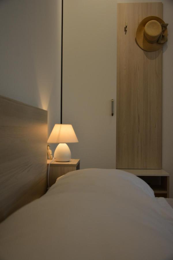 Vila Palma - App Palma & Room Figa Анкаран Экстерьер фото
