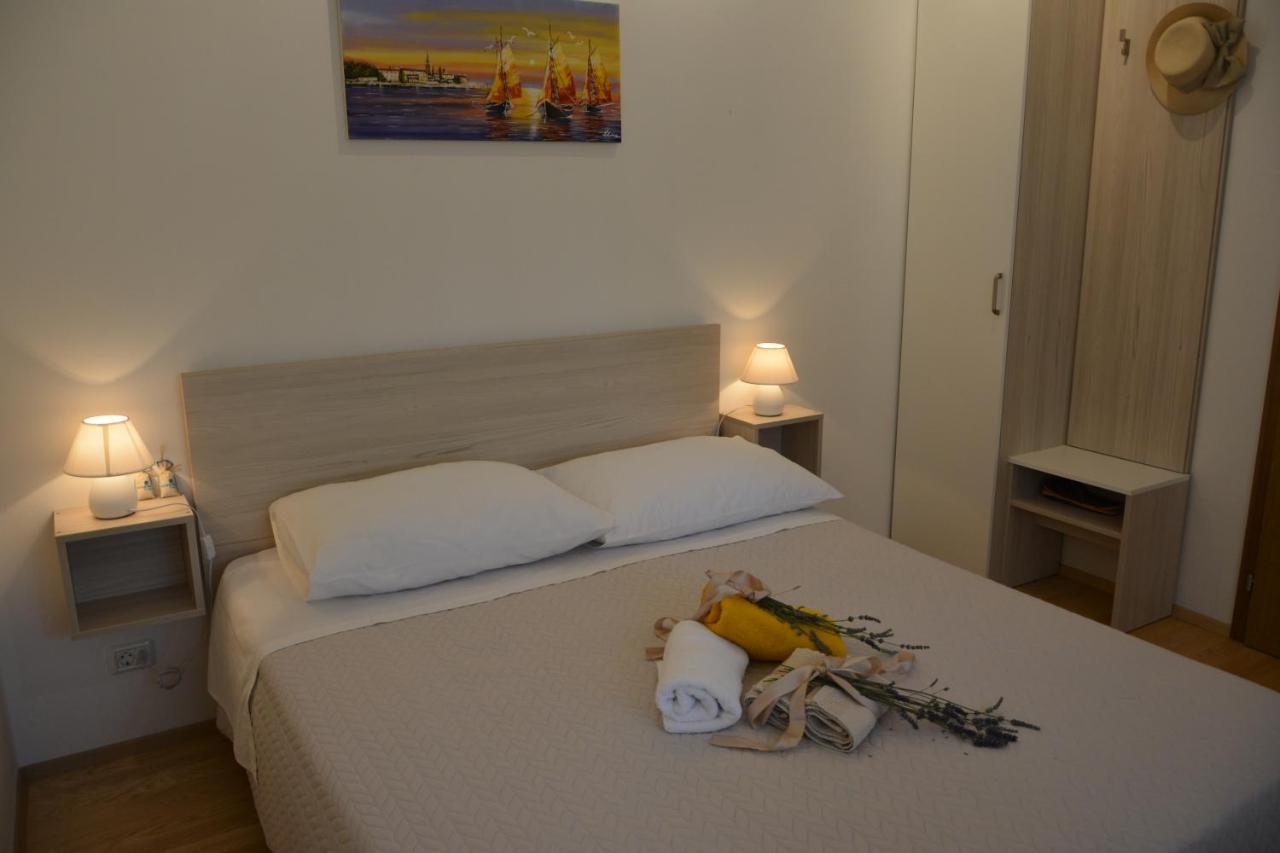 Vila Palma - App Palma & Room Figa Анкаран Экстерьер фото